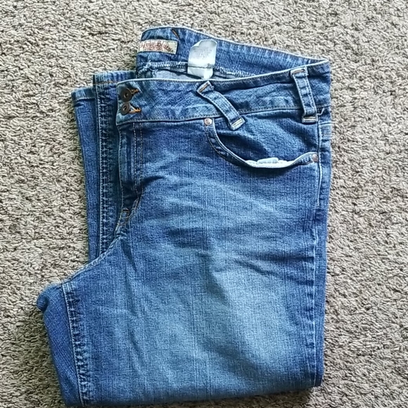 Paris Blues size 18/22 crops - Picture 5 of 5